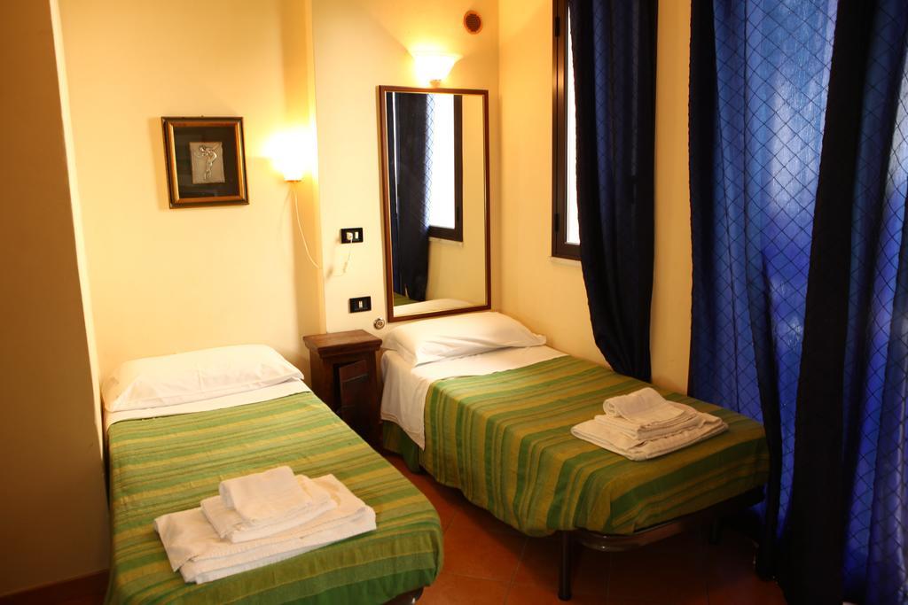 Bed and Breakfast Art Lincoln Palermo Pokój zdjęcie